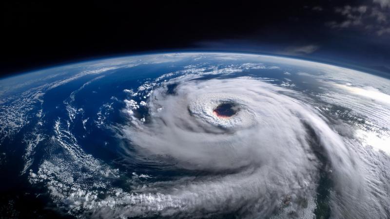 Preparing Your Home Screens for a Florida Hurricane Season.